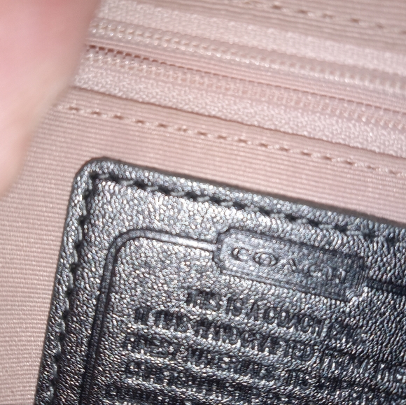 Beautiful Coach Bag - Picture 5 of 5